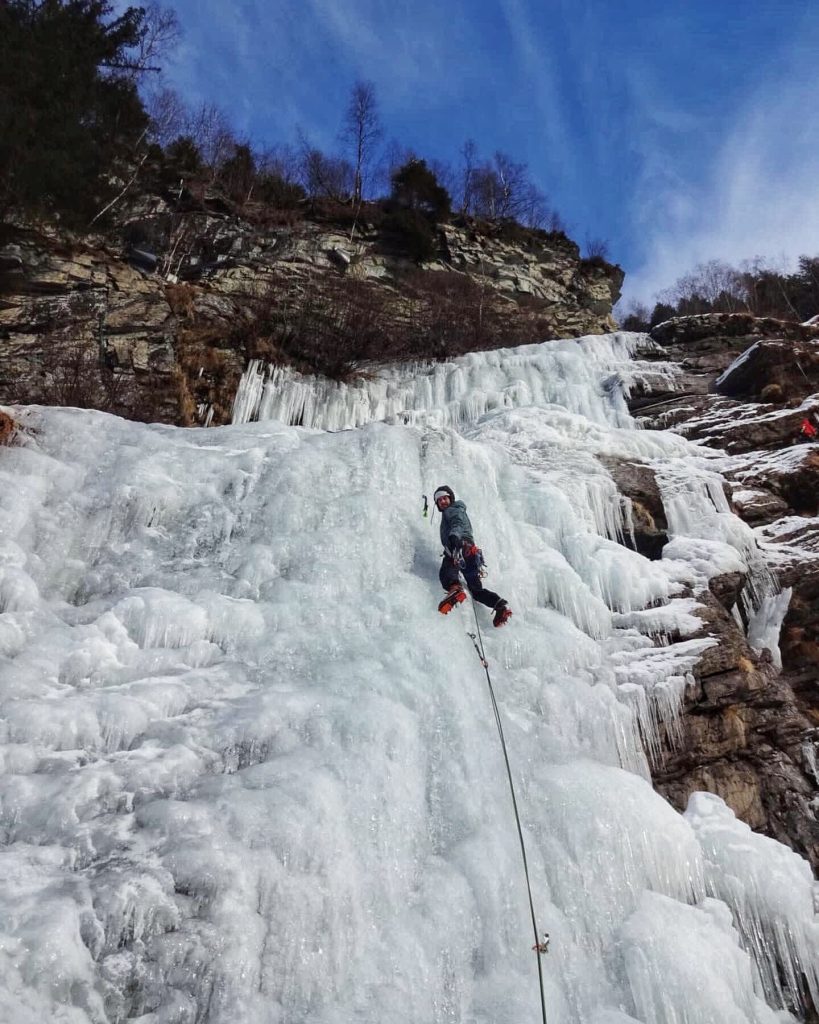 Max Gschaider am Klockelfall im Pitztal. Foto: Lukas Jostl