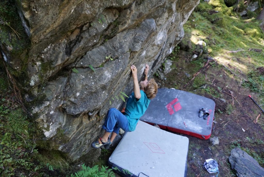 Bouldern mit Kindern - Mandlersboden, Pitztal, Foto: Matthias Bader | Climbers Paradise